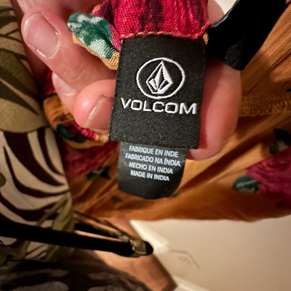 Volcom dress or swimsuit cover up - Picture 3 of 9